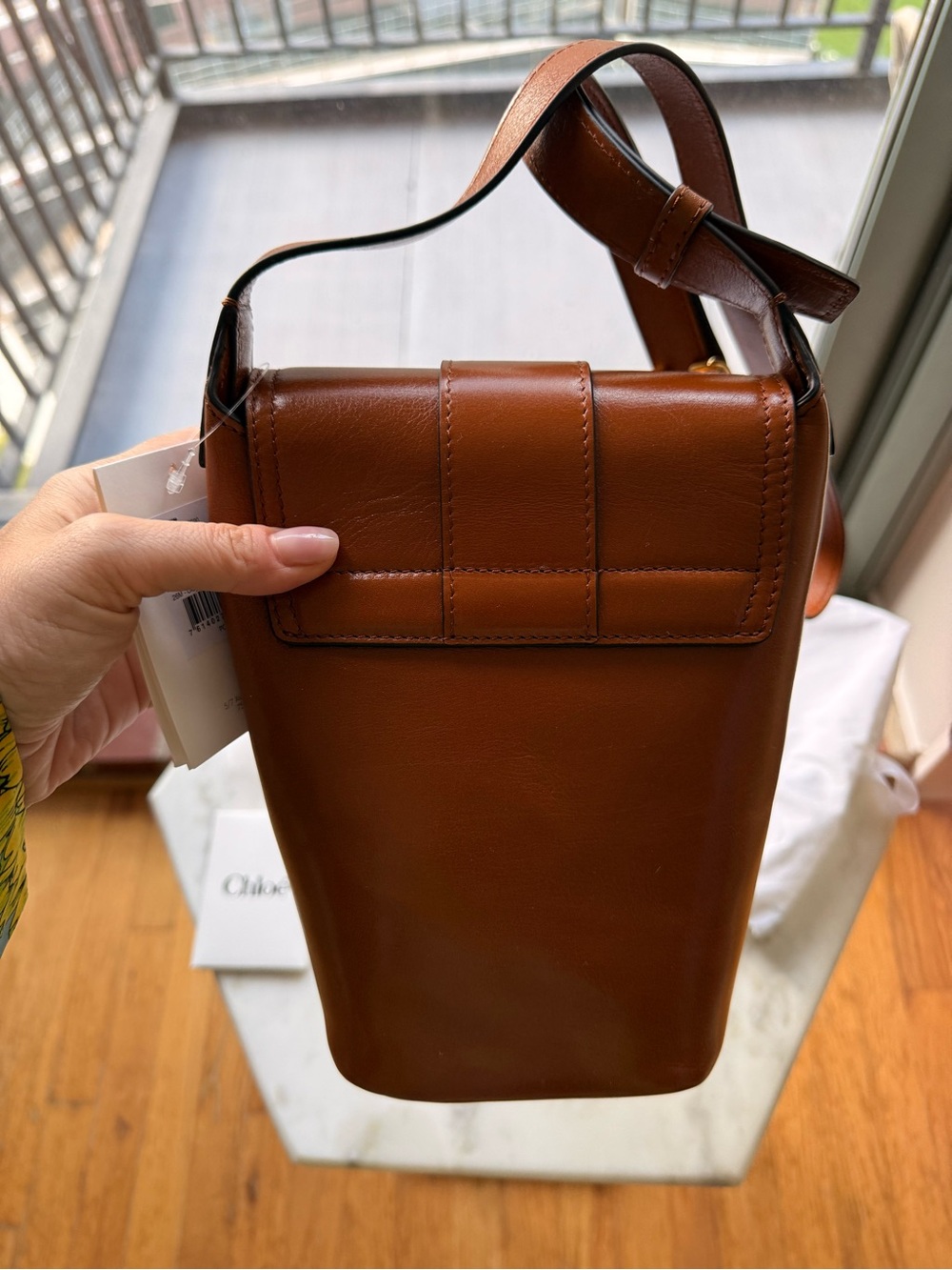 NWT Chloe crossbody leather camera bag - Picture 2 of 4